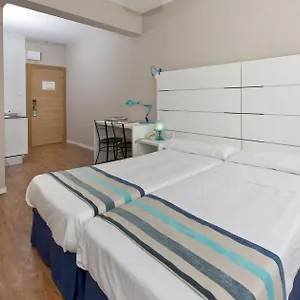 Estudios Aránzazu Apartahotel Santander